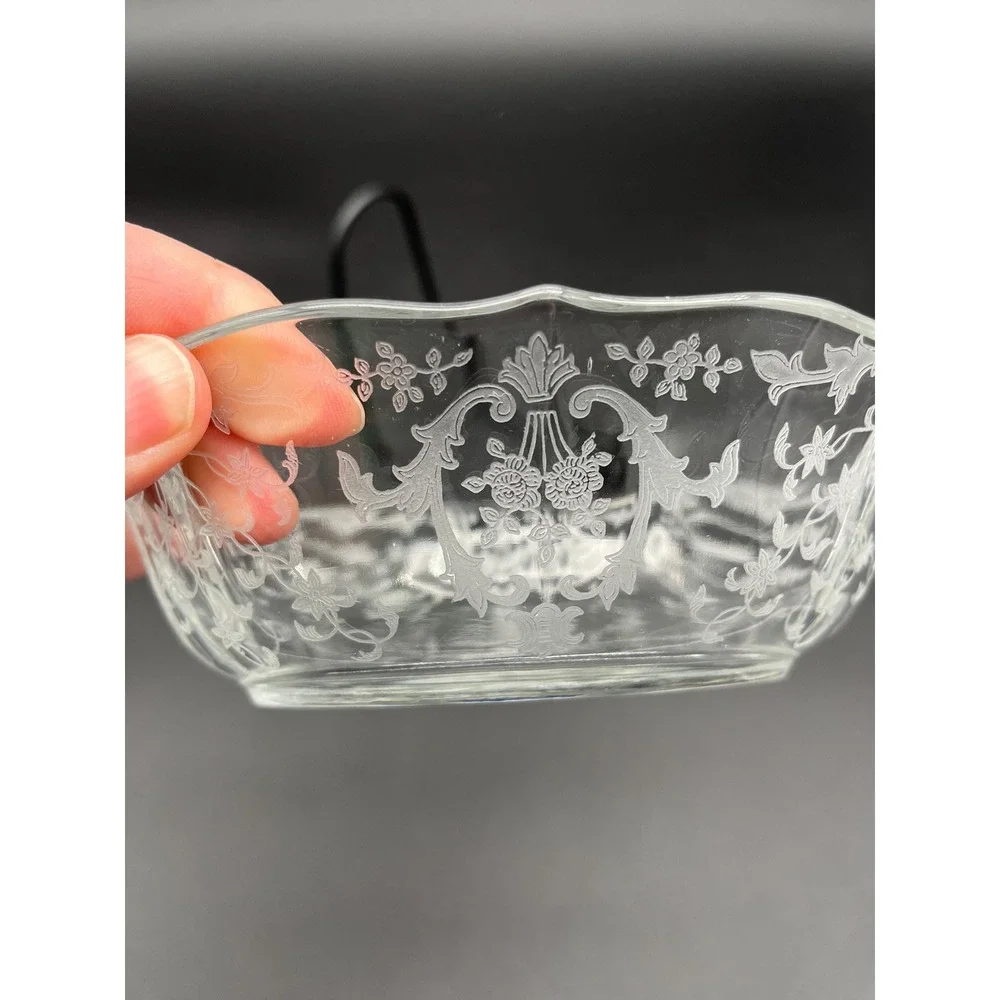 Fostoria Baroque Shape Sauce Bowl Meadow Rose Crystal